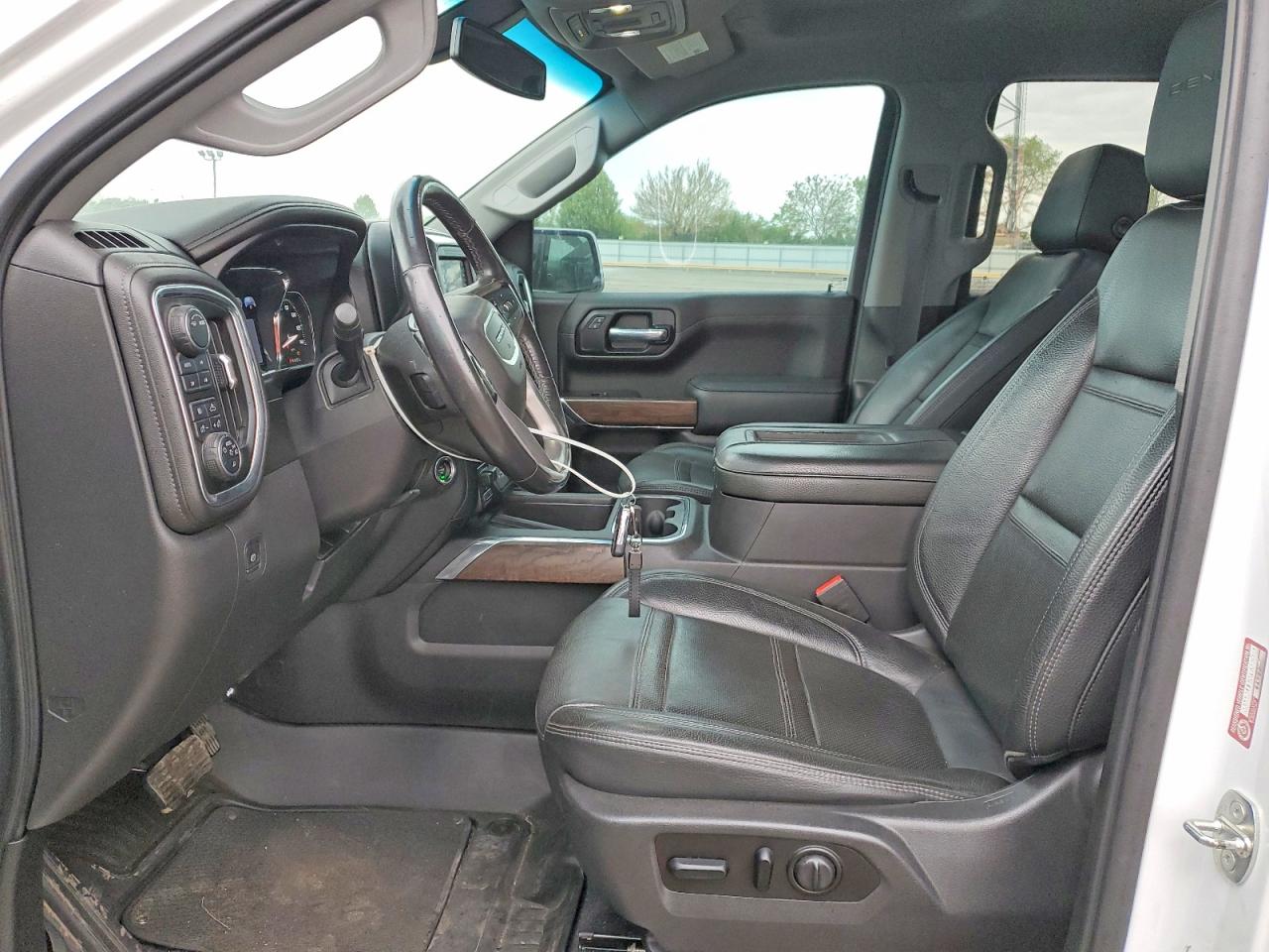 GMC Sierra C1500 Denali