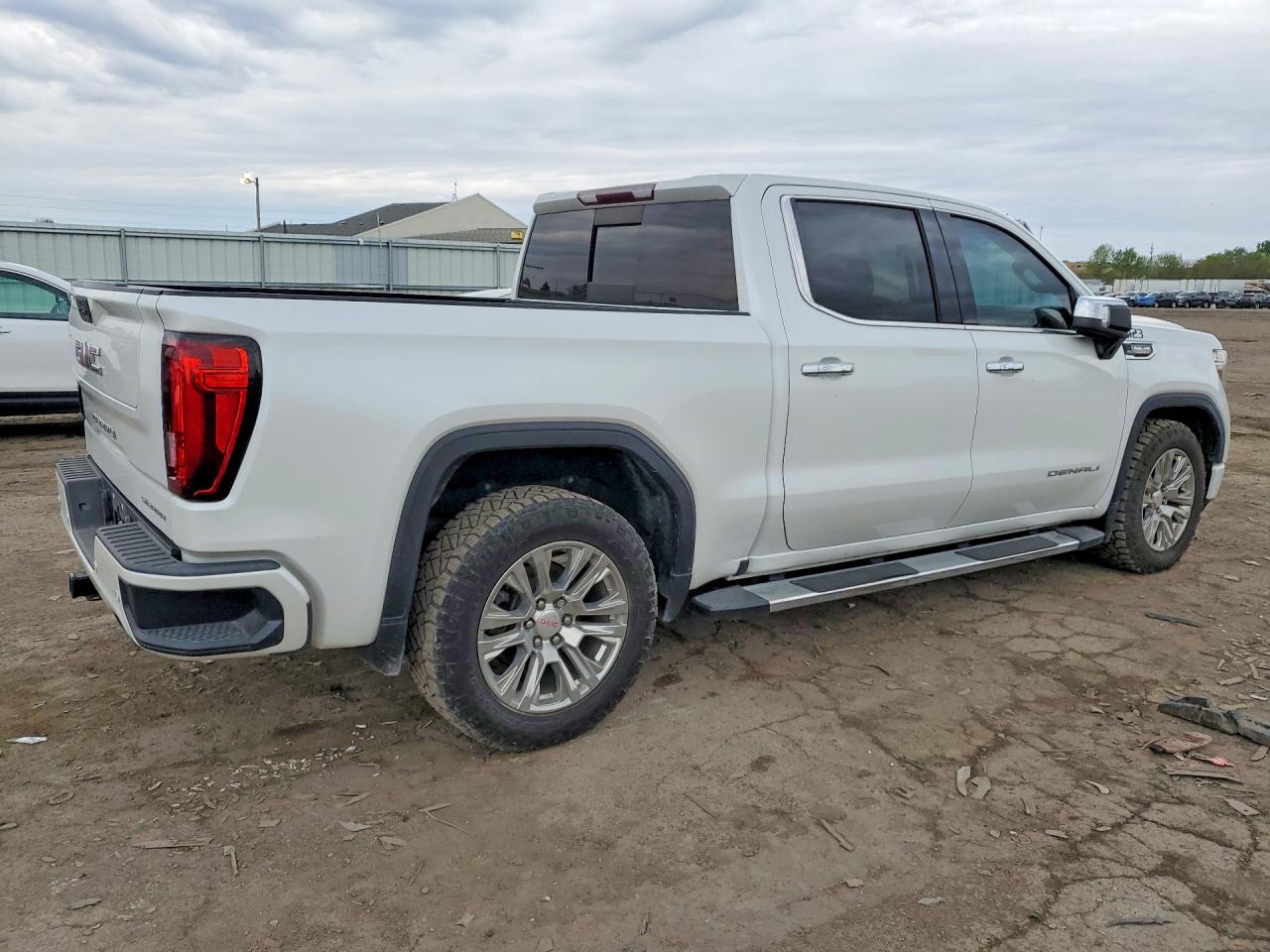GMC Sierra C1500 Denali