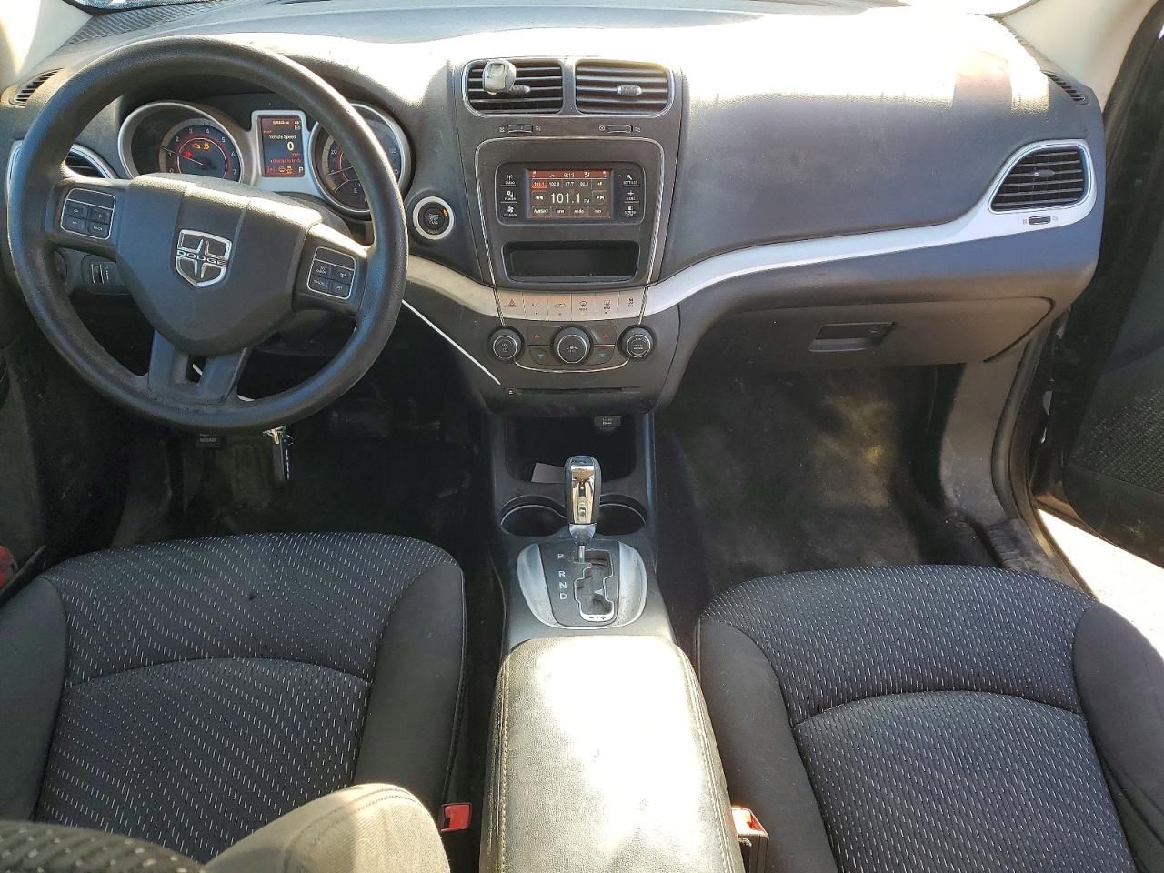Dodge Journey Sxt