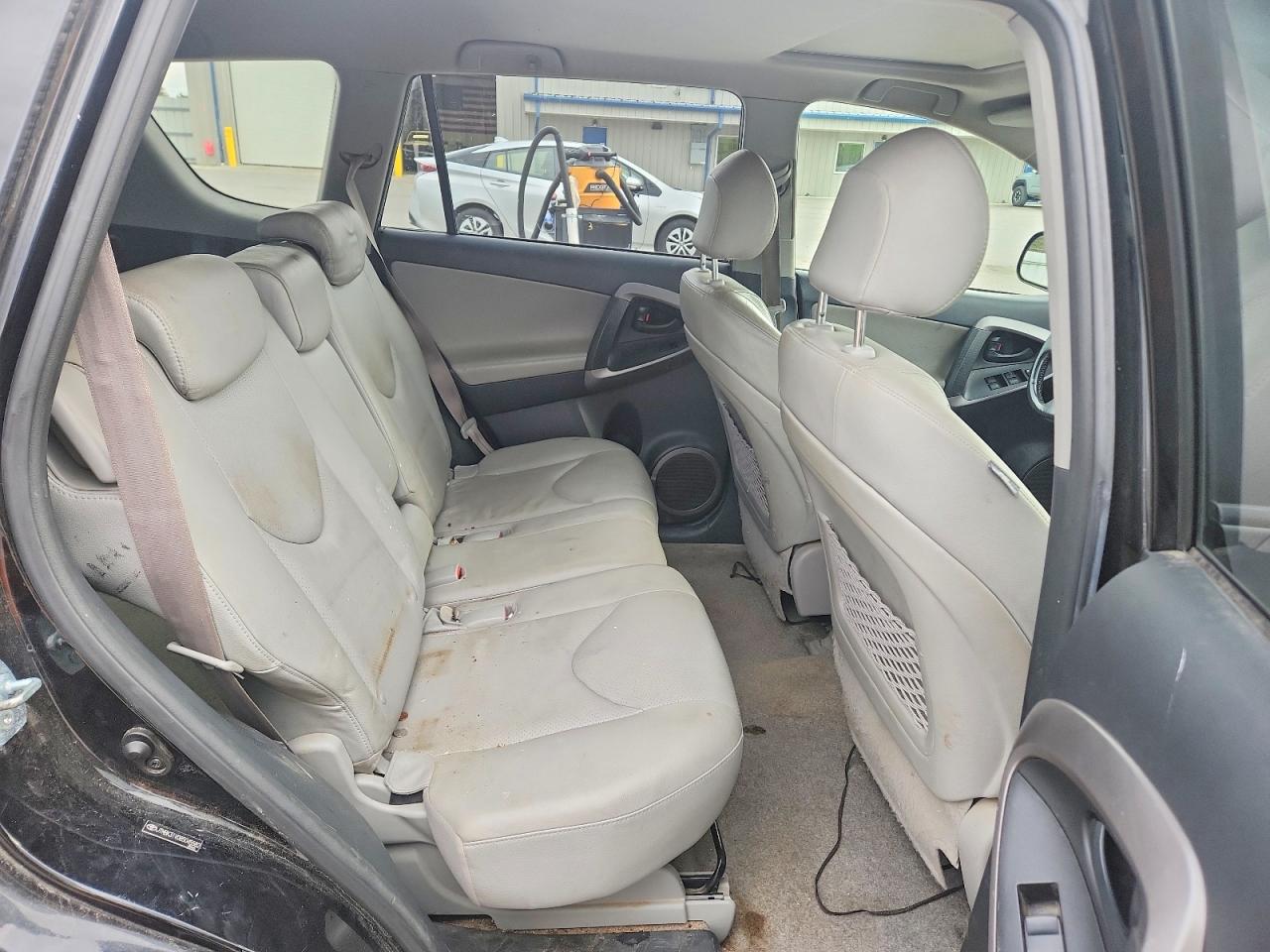 Toyota RAV4 Limited