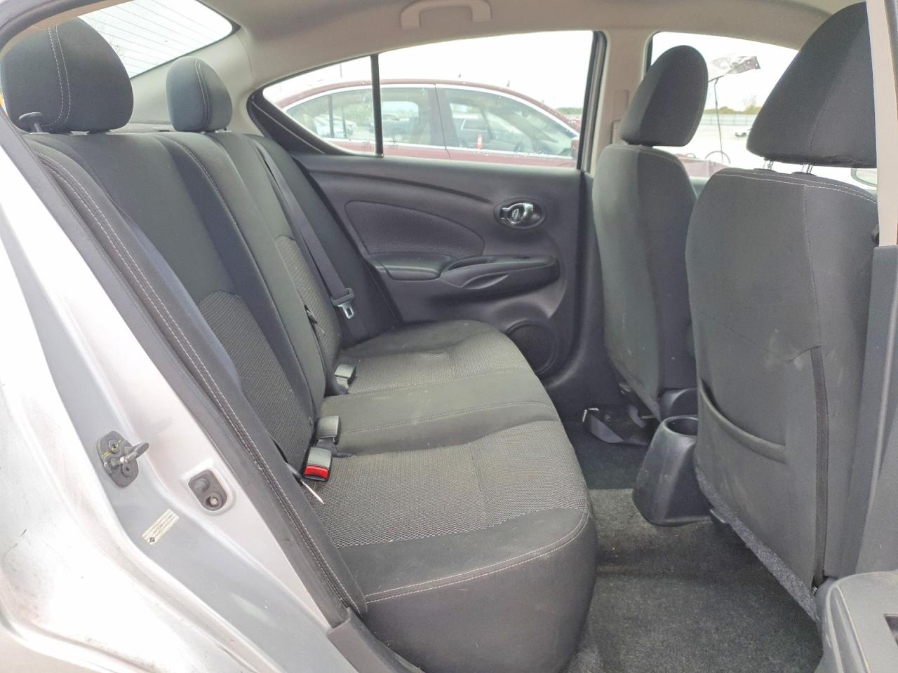 Nissan Versa Sv