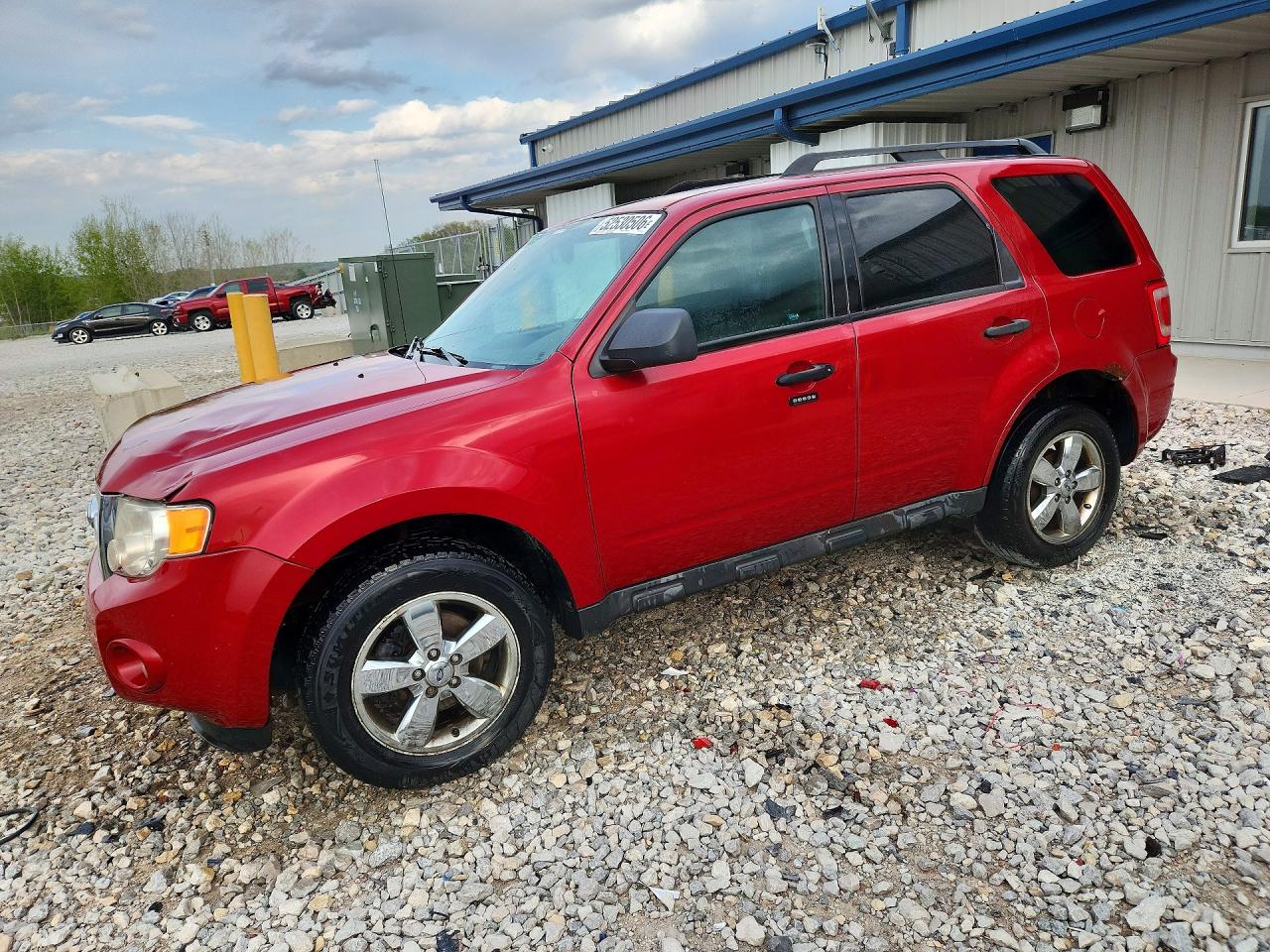 Salvage Ford Escape Image