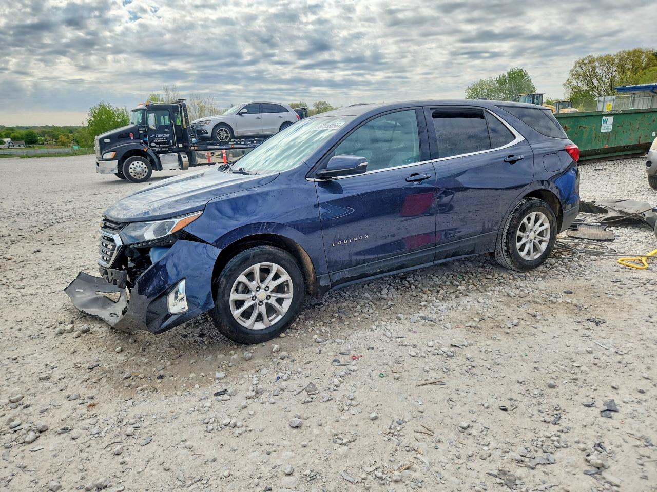 Salvage Chevrolet Equinox Image