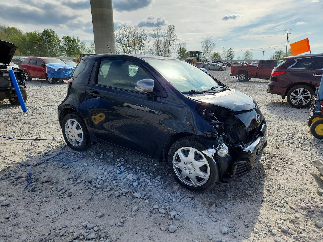 Scion iQ Base