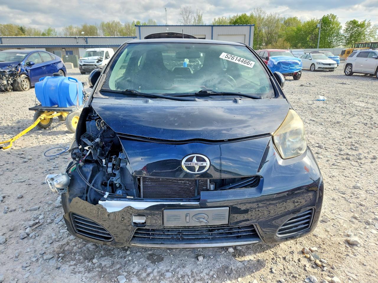 Scion iQ Base