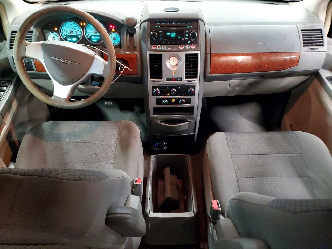 Chrysler Minivan Lx
