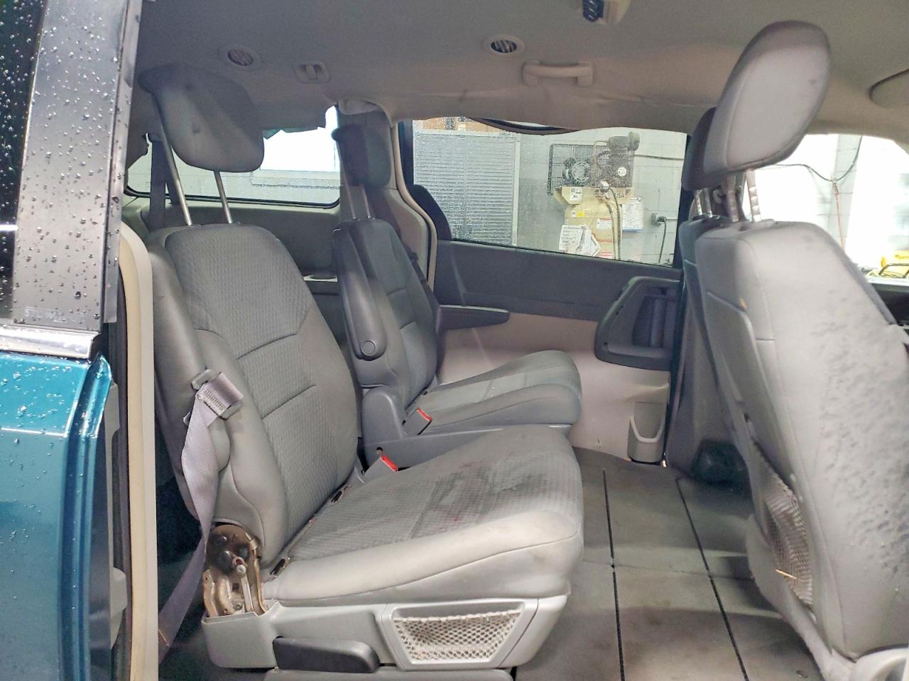 Chrysler Minivan Lx