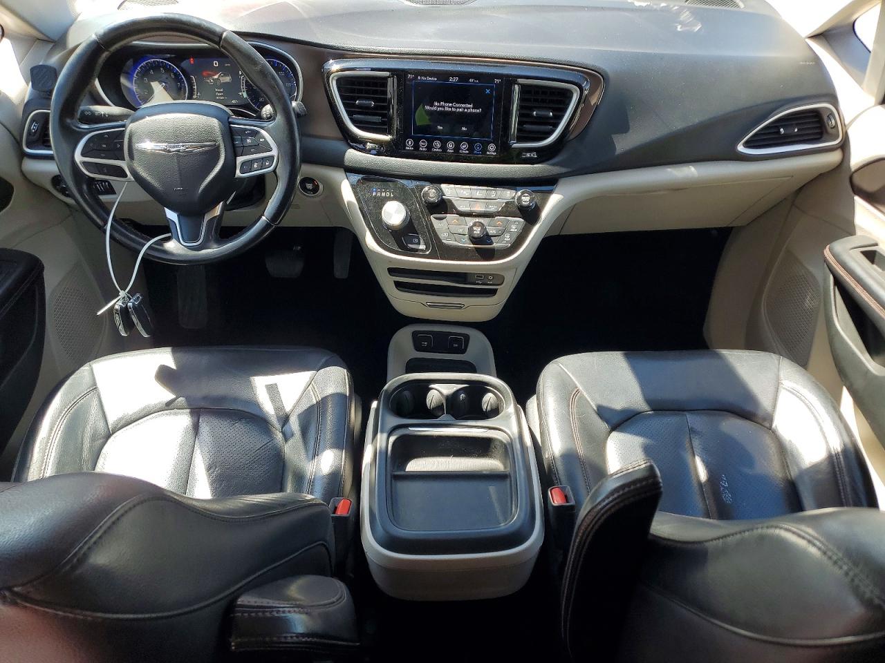 Chrysler Pacifica Touring L