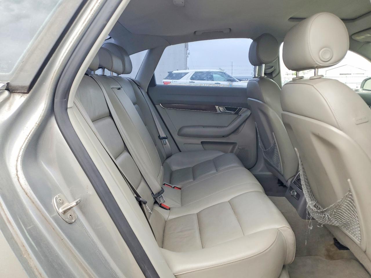 Audi A6 3.2 Quattro