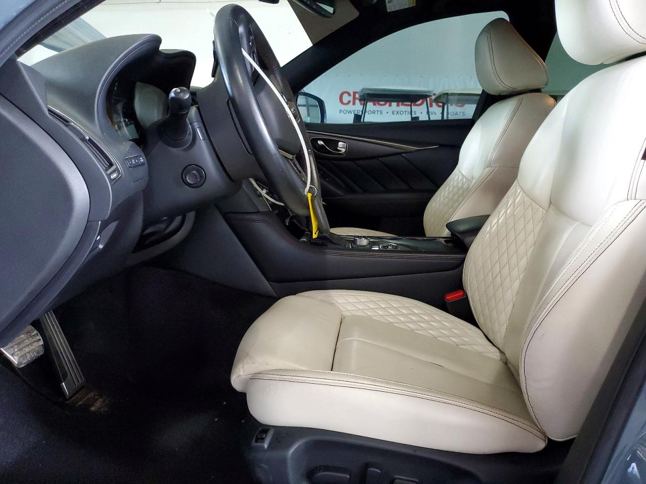 INFINITI Q50 Red Sport 400