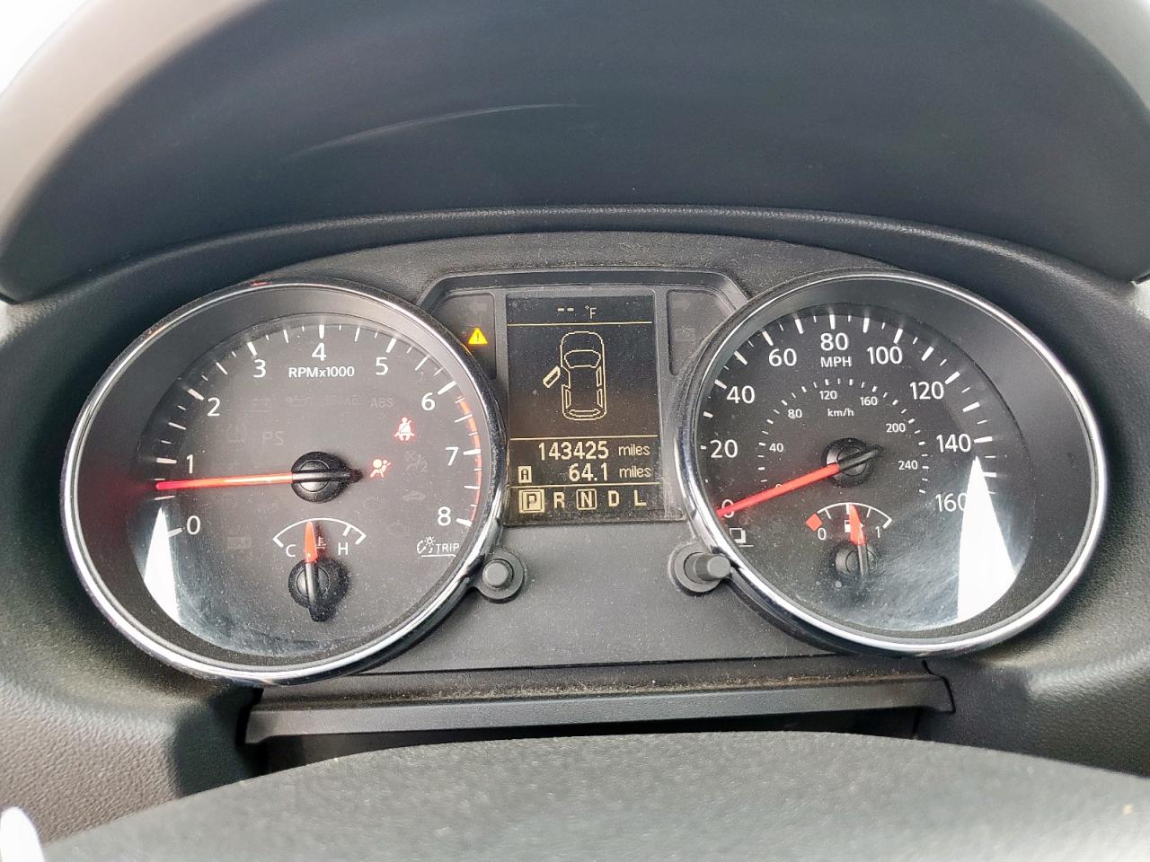 Nissan Rogue S