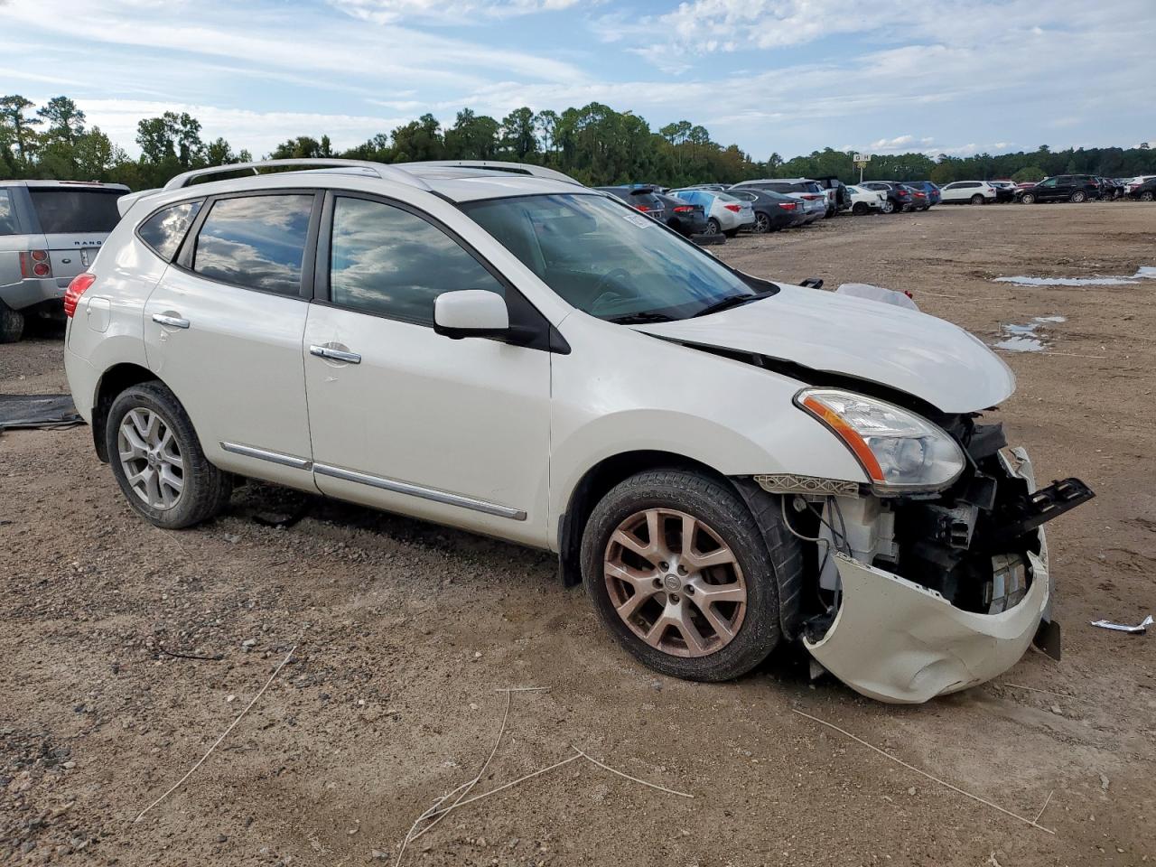 Nissan Rogue S