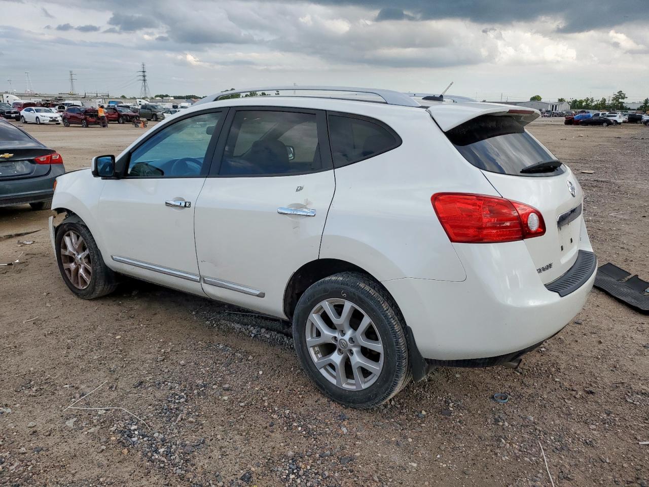 Nissan Rogue S
