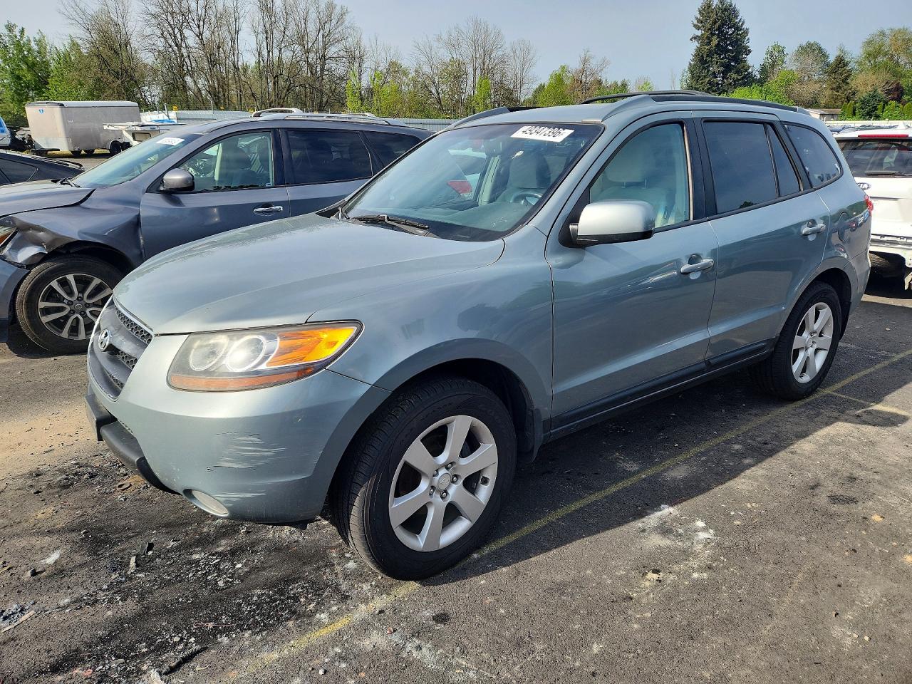 Salvage Hyundai SANTA FE Image