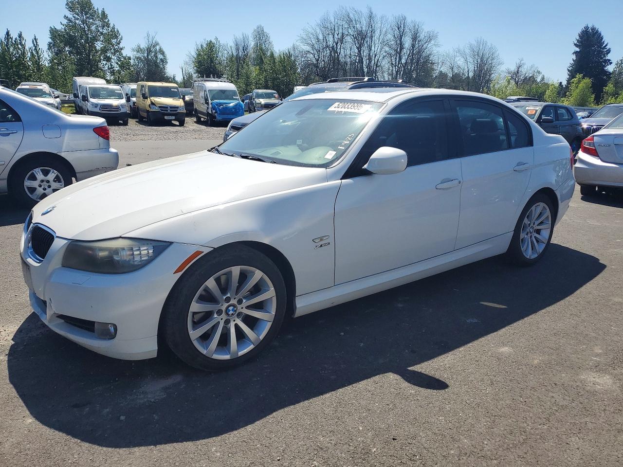Salvage BMW 3 Series Image