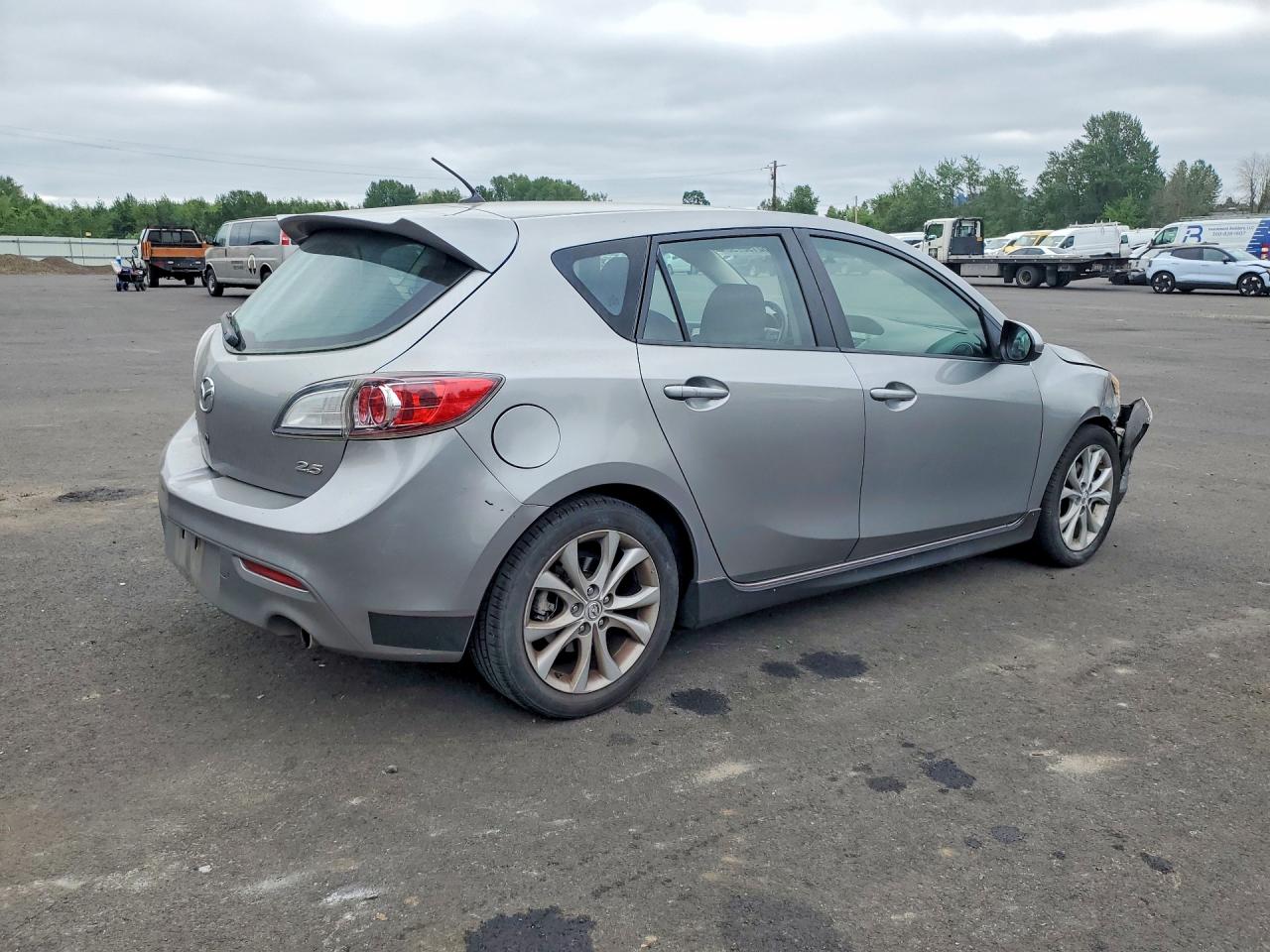Mazda Mazda3 S