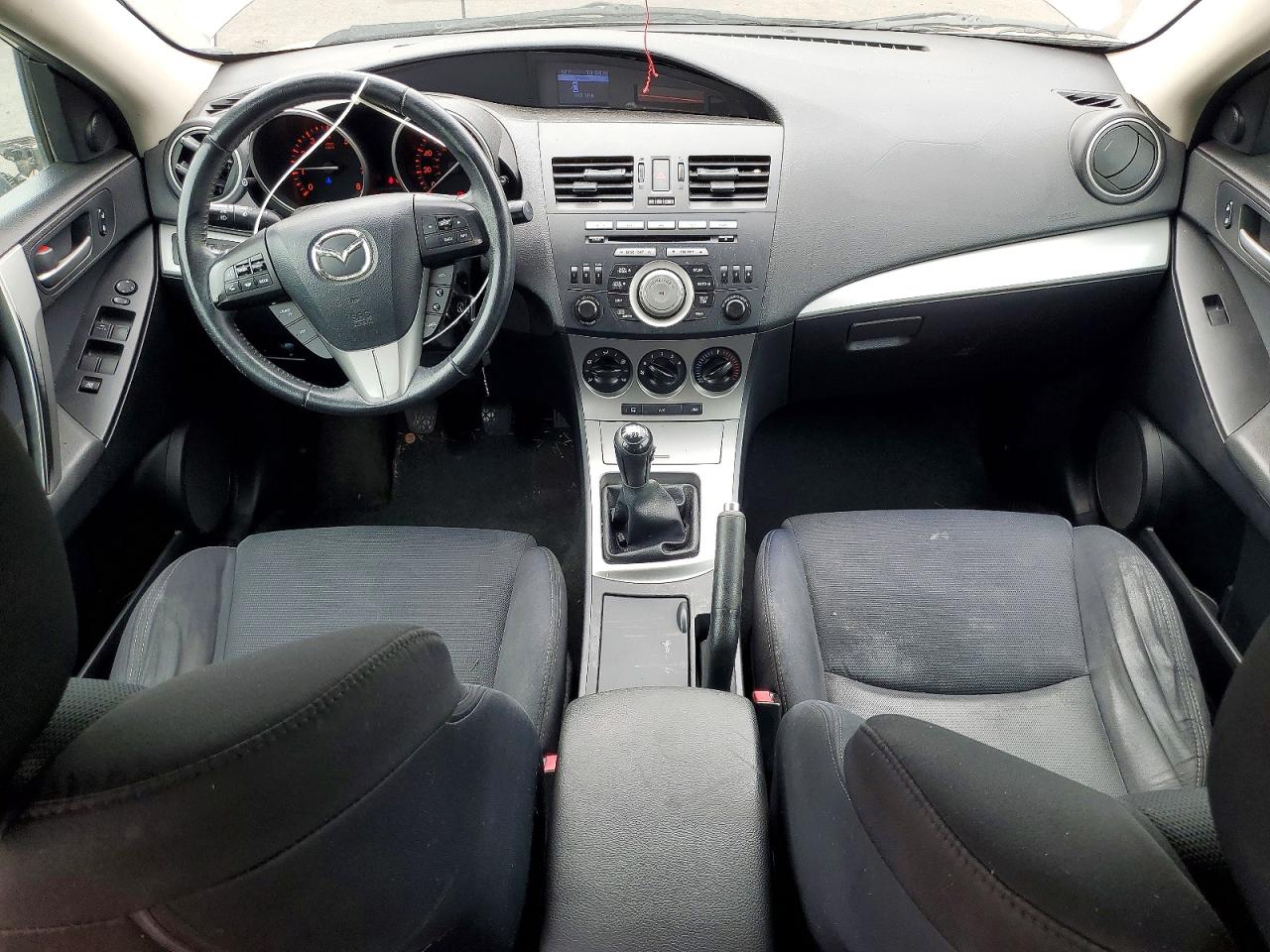 Mazda Mazda3 S