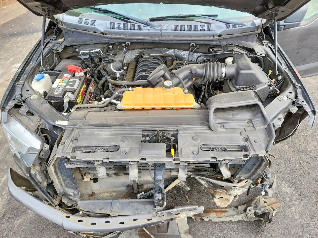 Ford F-150 Super Cab