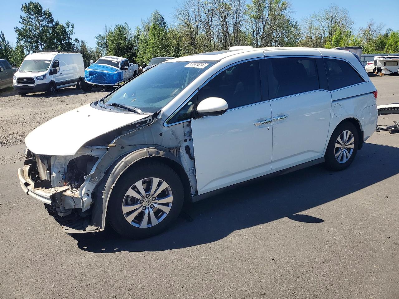 Salvage Honda Odyssey Image