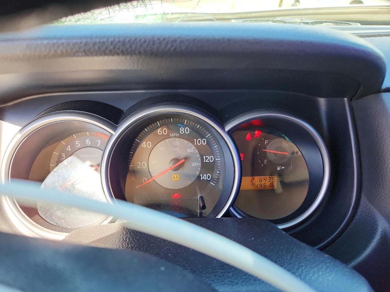 Nissan Versa 1.8 S