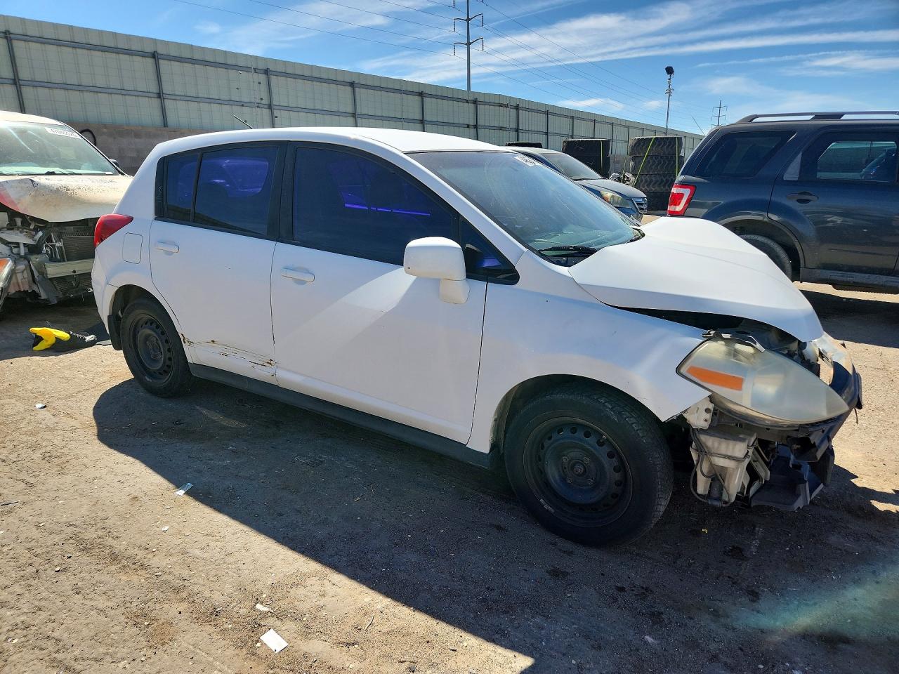 Nissan Versa 1.8 S