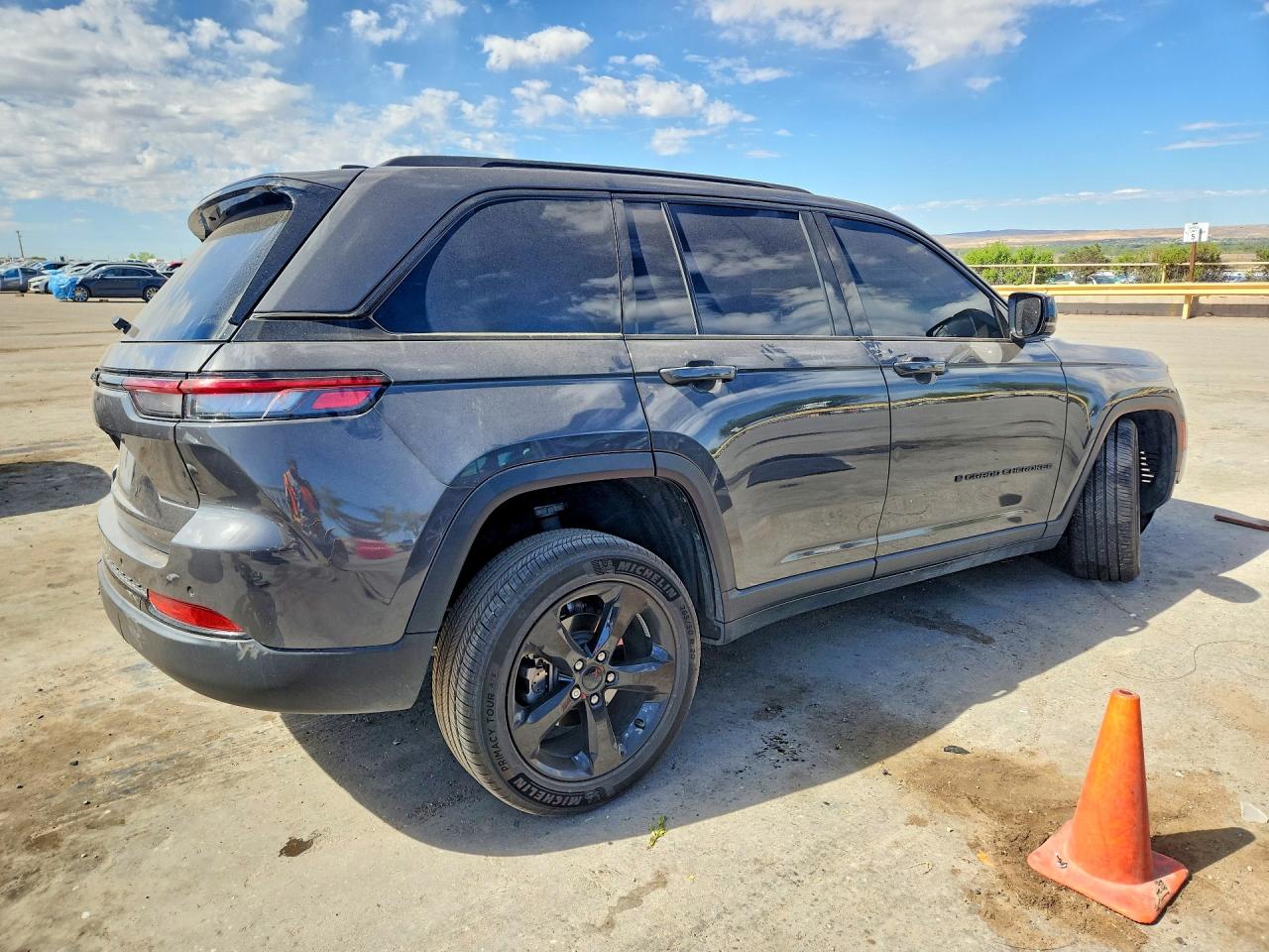 Jeep Cherokee Laredo