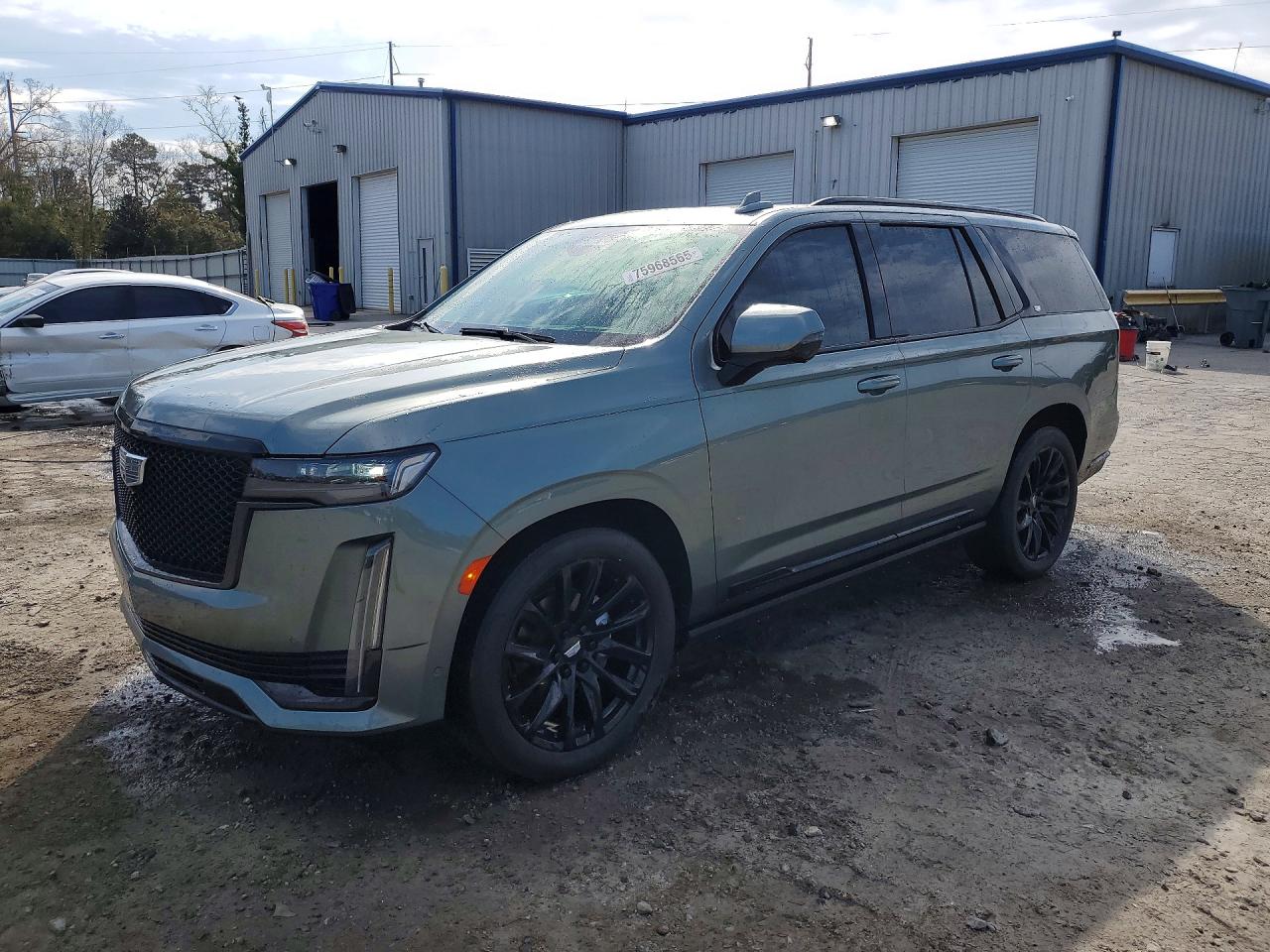 Salvage Cadillac Escalade Image