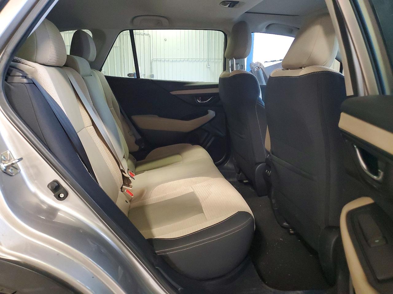 Subaru Outback Premium