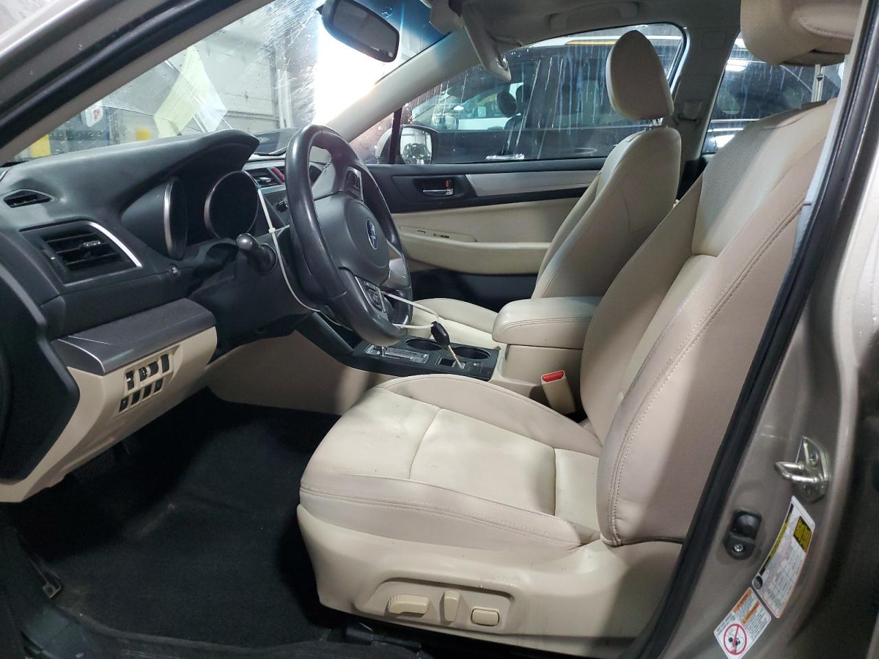 Subaru Legacy 2.5i Premium