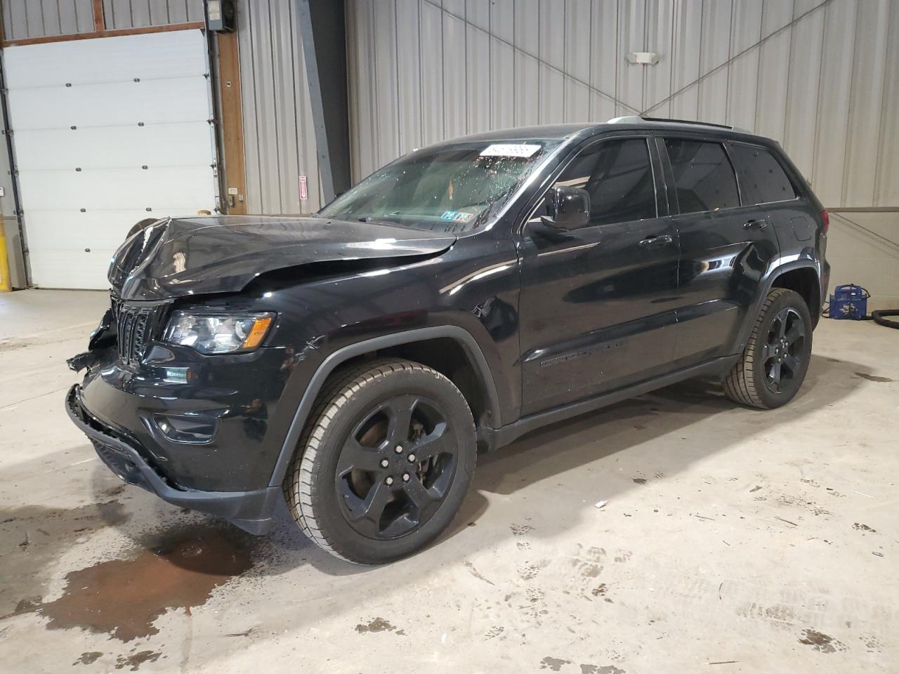 Salvage Jeep Grand Cherokee Image