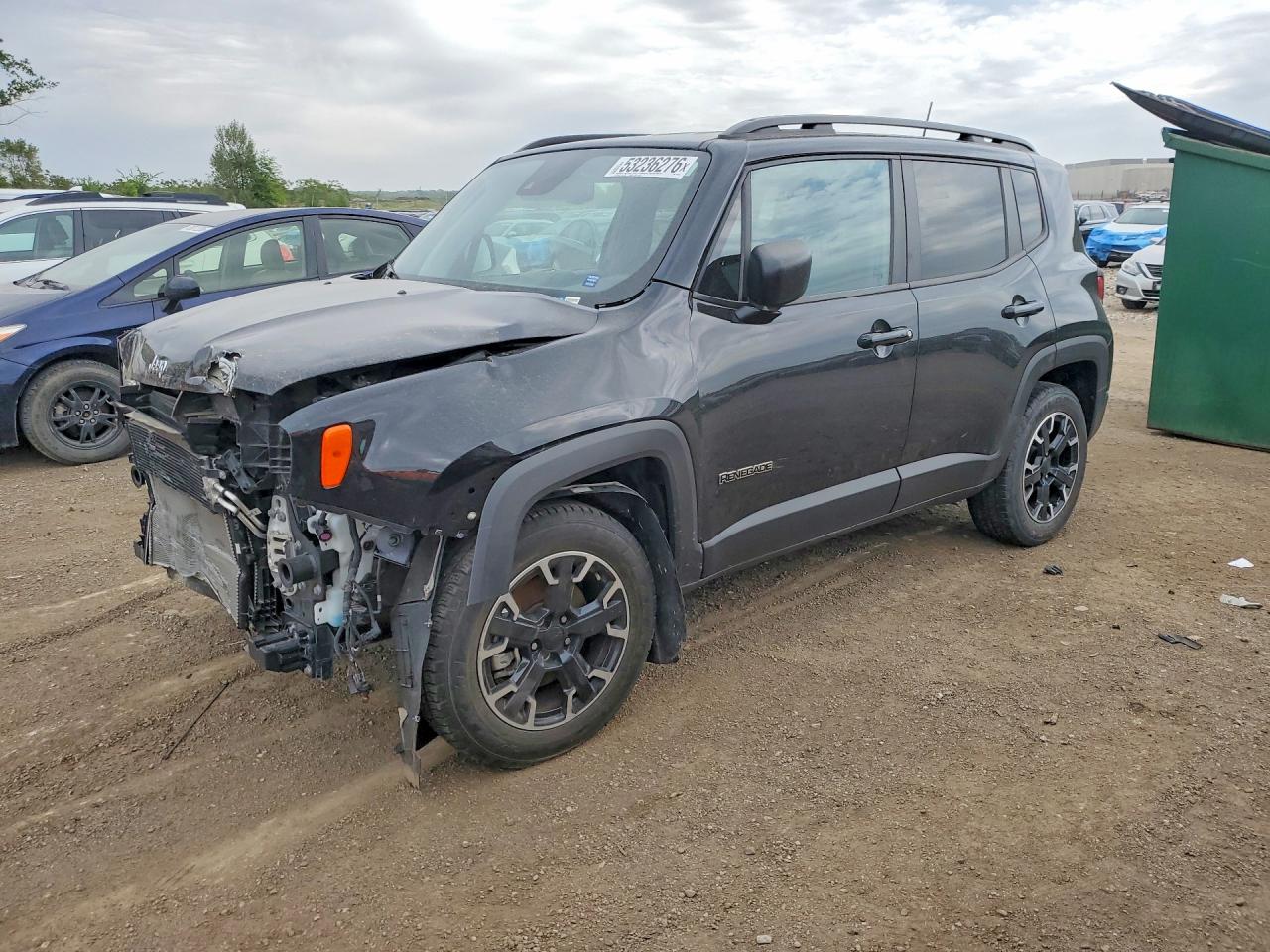 Salvage Jeep Renegade Image