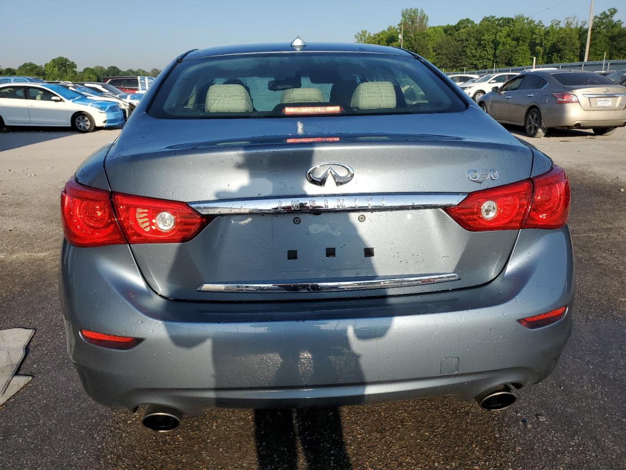 INFINITI Q50 Premium