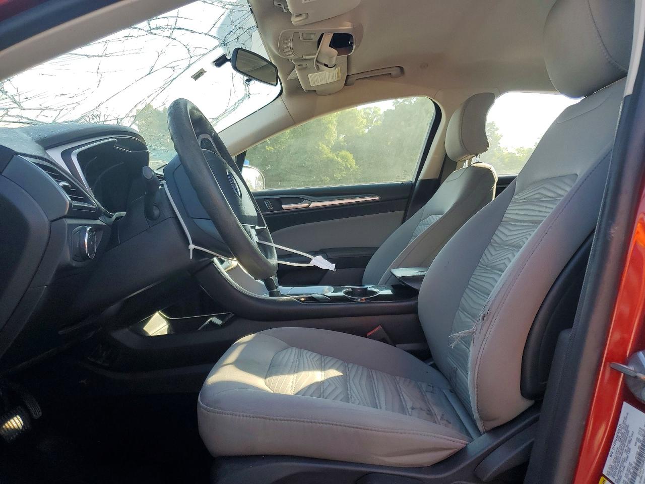 Ford Fusion S Hybrid