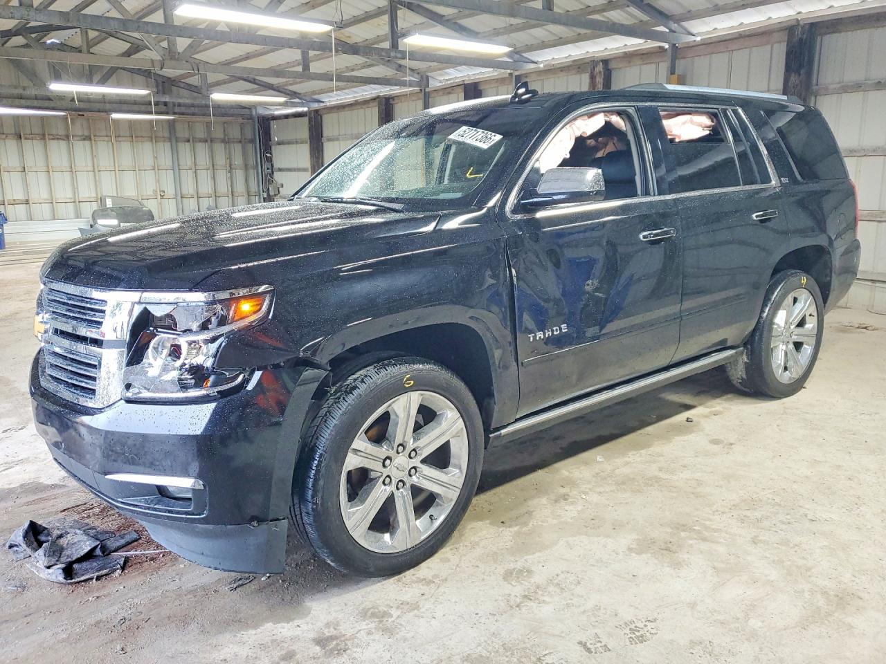 Salvage Chevrolet Tahoe Image