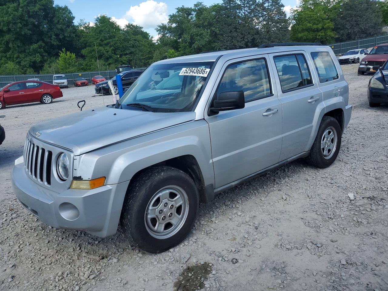 Salvage Jeep Patriot Image