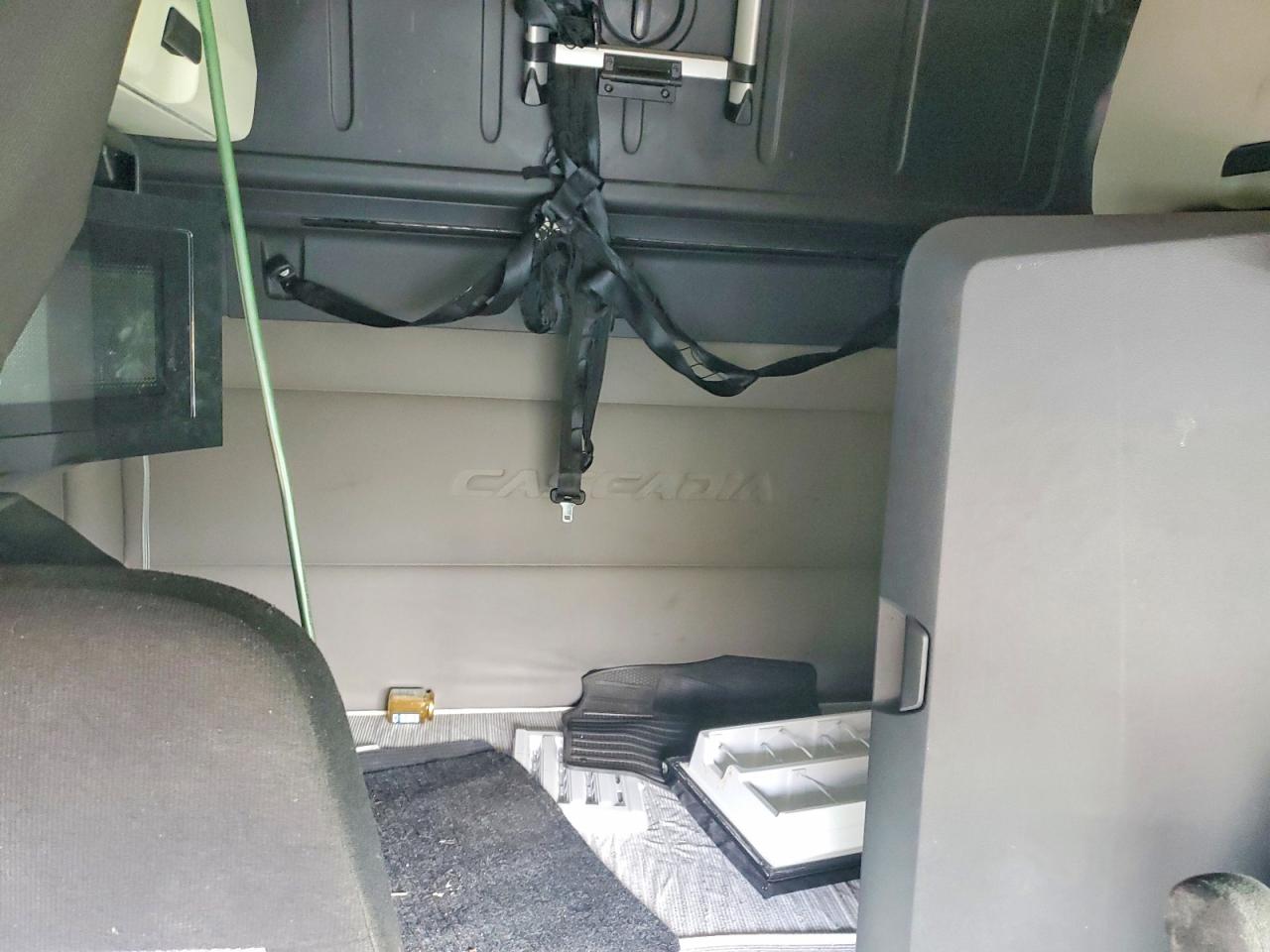 Freightliner Cascadia 1