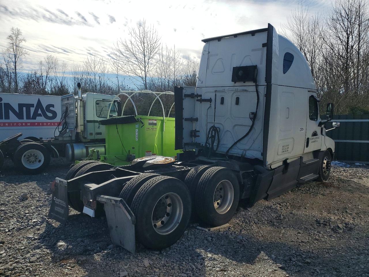 Freightliner Cascadia 1