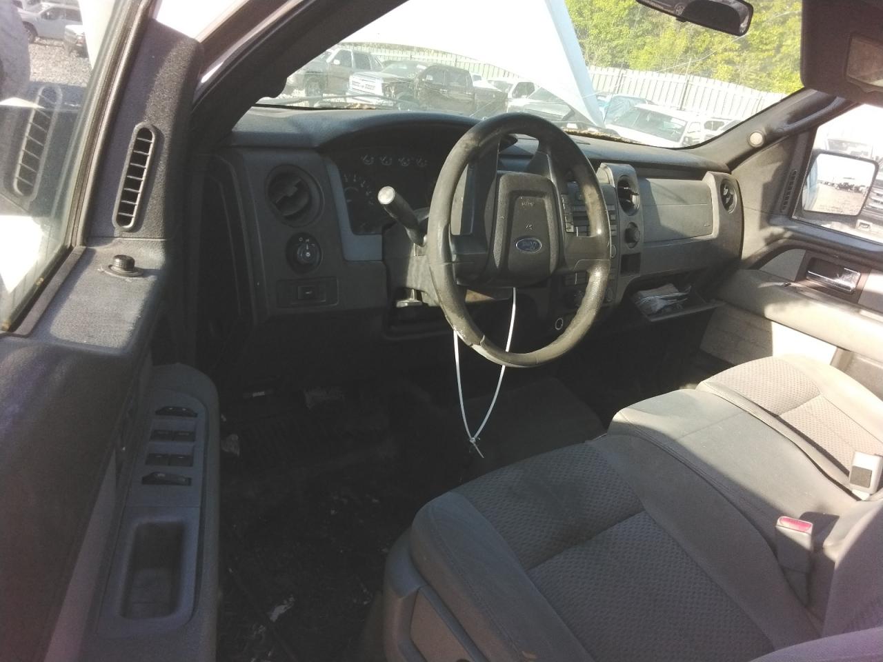 Ford F-150 Super Cab