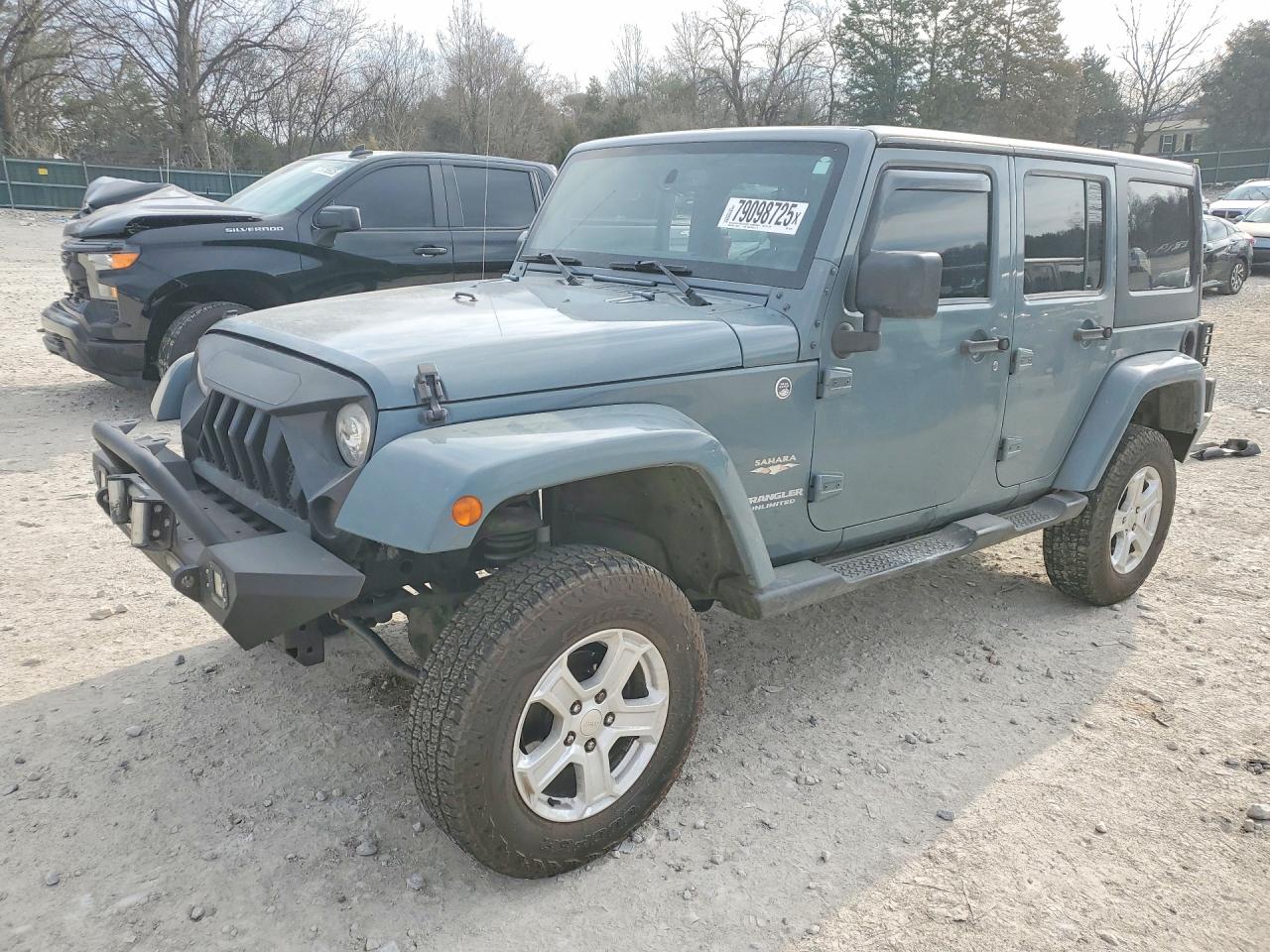 Salvage Jeep Wrangler Image