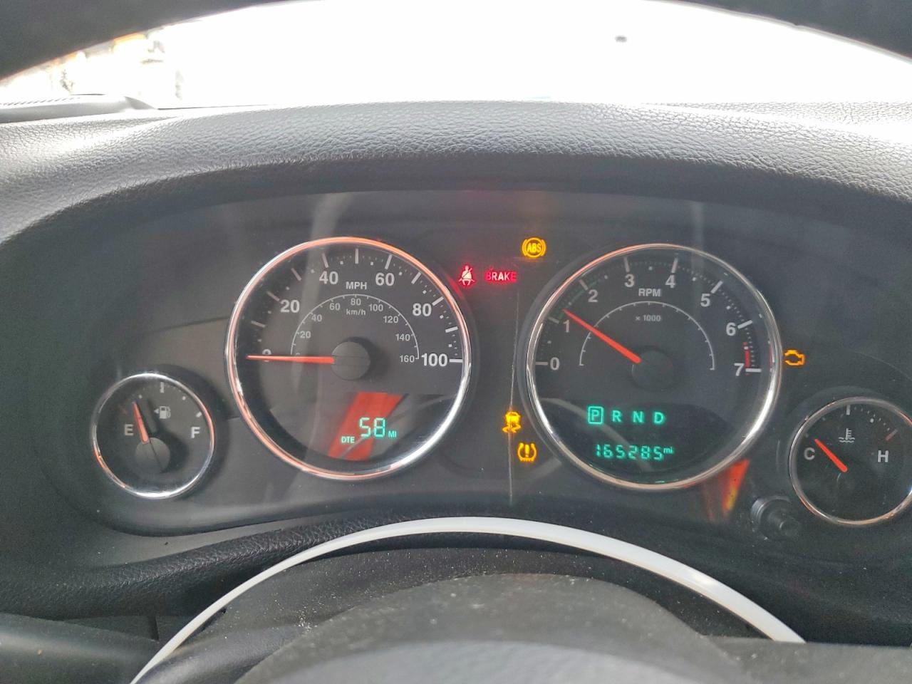 Jeep Wrangler Sahara