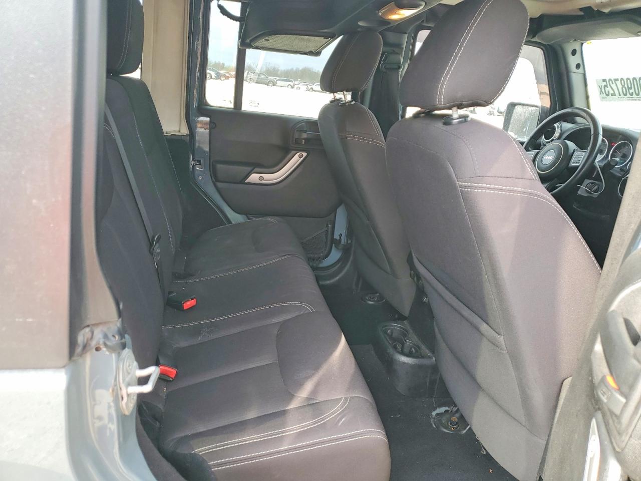 Jeep Wrangler Sahara