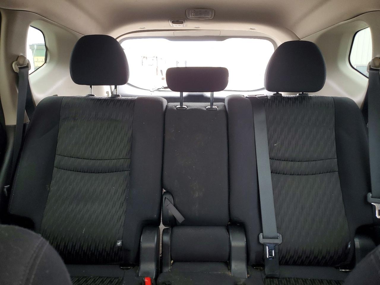 Nissan Rogue S