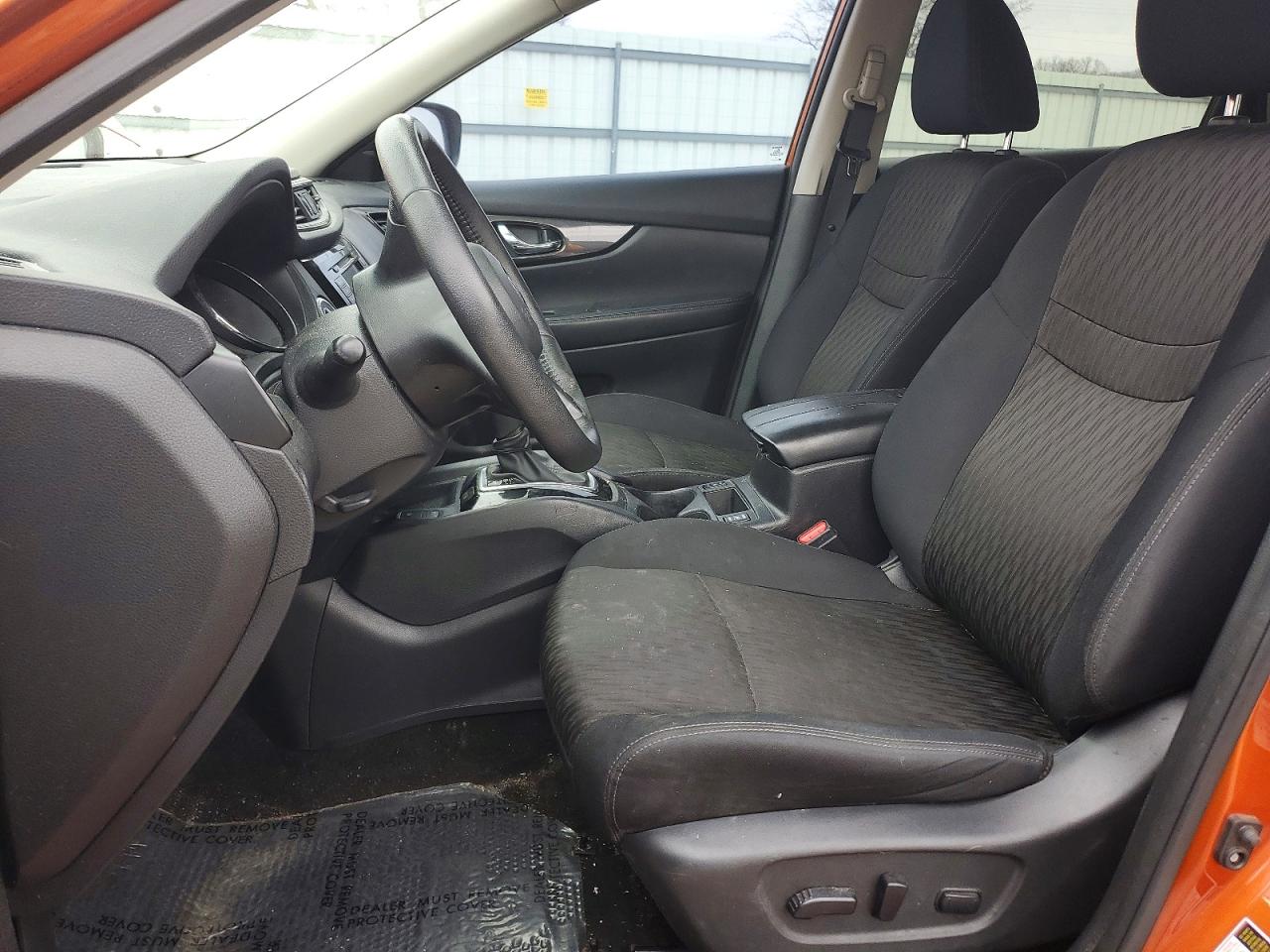 Nissan Rogue S