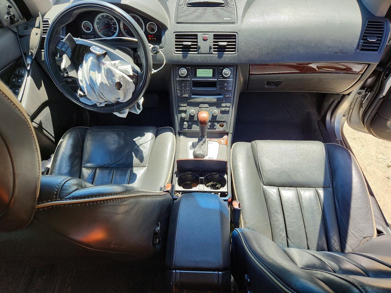 Volvo XC90 3.2