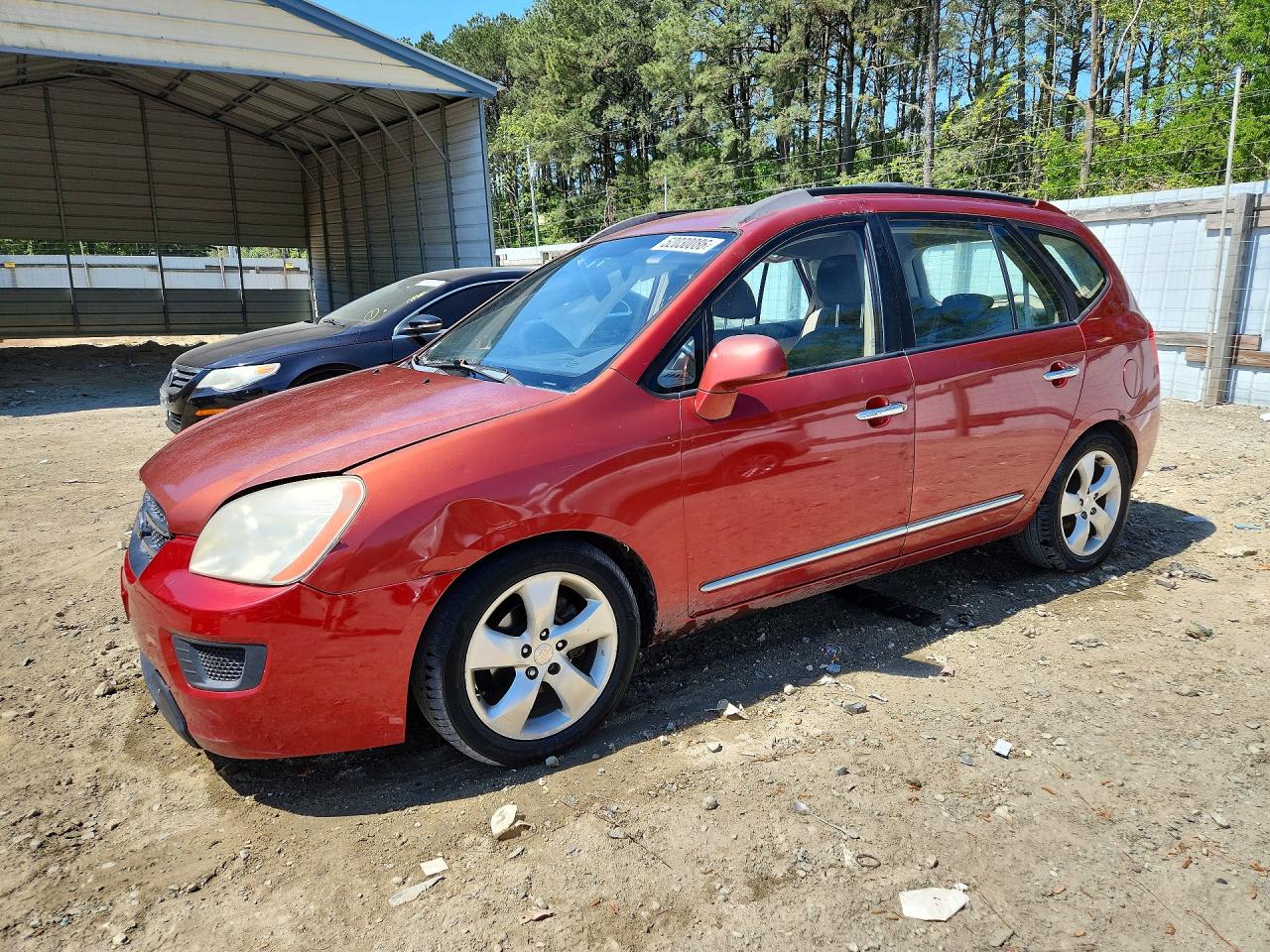 Salvage Kia Rondo Image