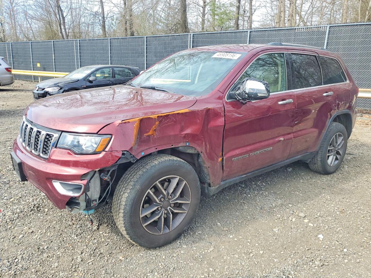 Salvage Jeep Grand Cherokee Image
