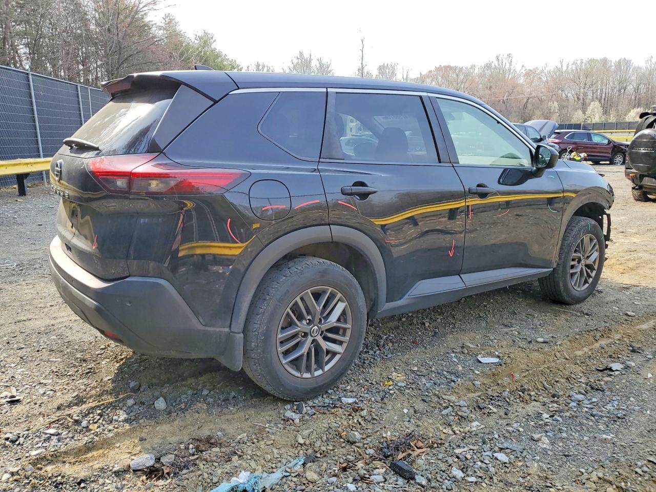 Nissan Rogue S