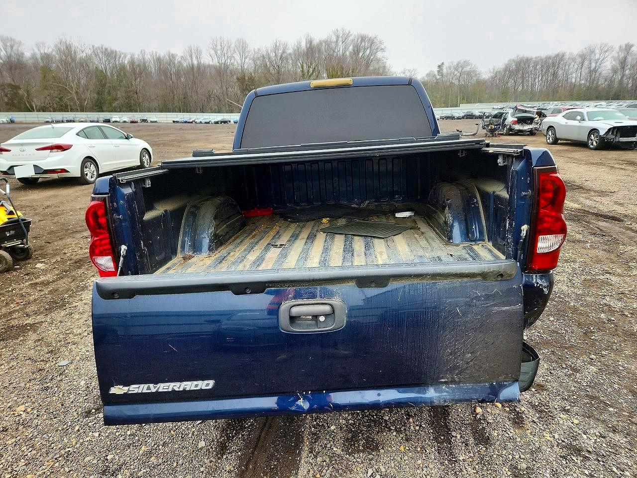 Chevrolet Silverado C1500