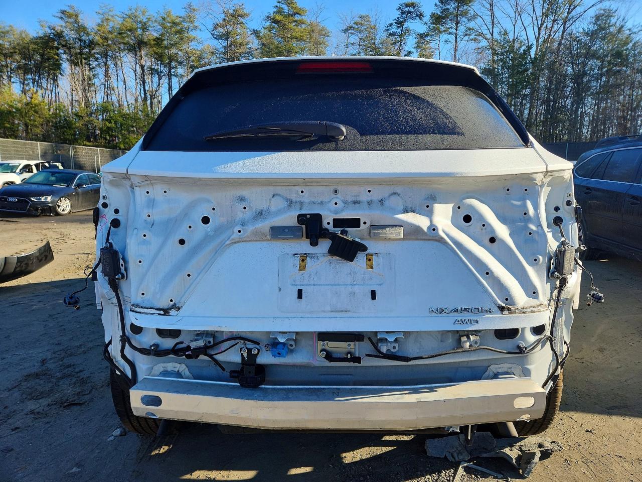 Lexus NX Base