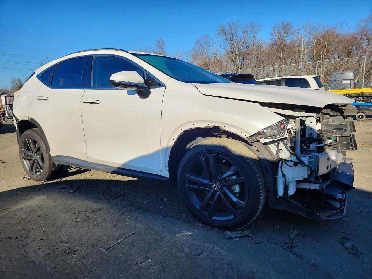 Lexus NX Base